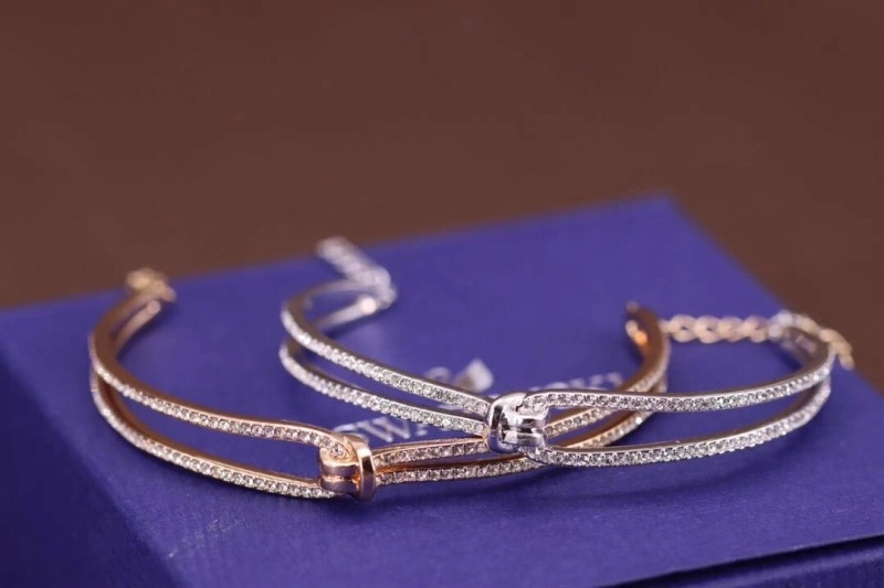 Sophisticated Swarovski Bracelets 251827