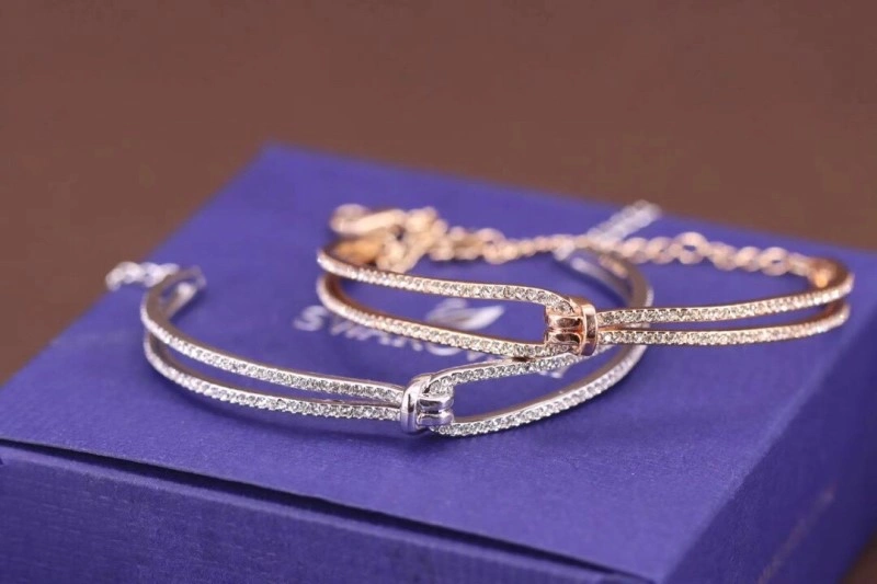 Sophisticated Swarovski Bracelets 251827