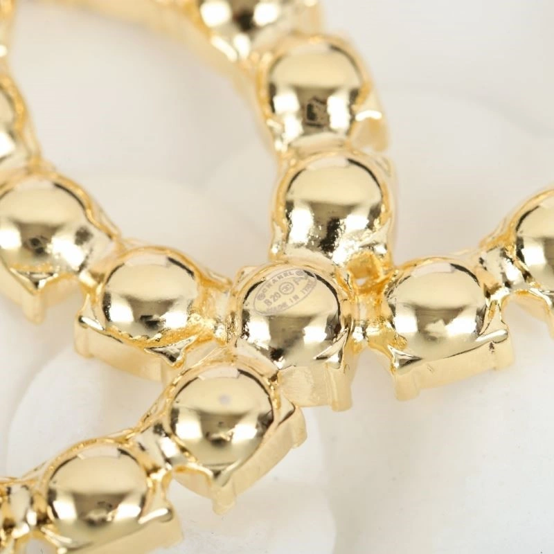 Lightweight Swarovski Brooches 251974