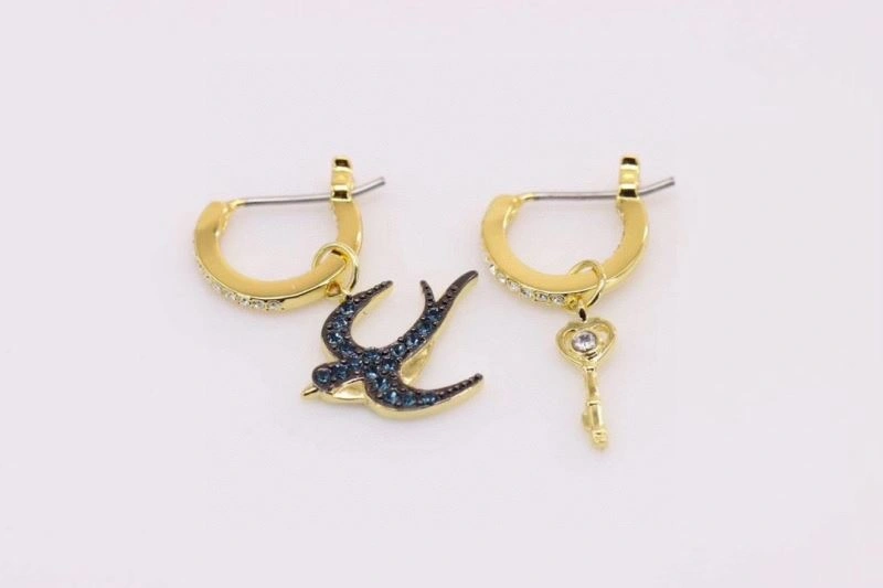 RelaxedFit Swarovski Earrings 252252