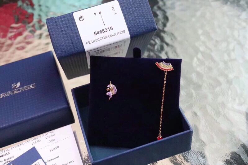 WrinkleFree Swarovski Earrings 252202