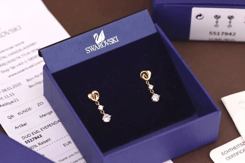 Sleek Swarovski Earrings 252188