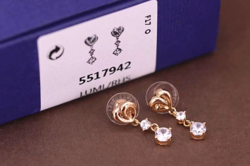 Sleek Swarovski Earrings 252188
