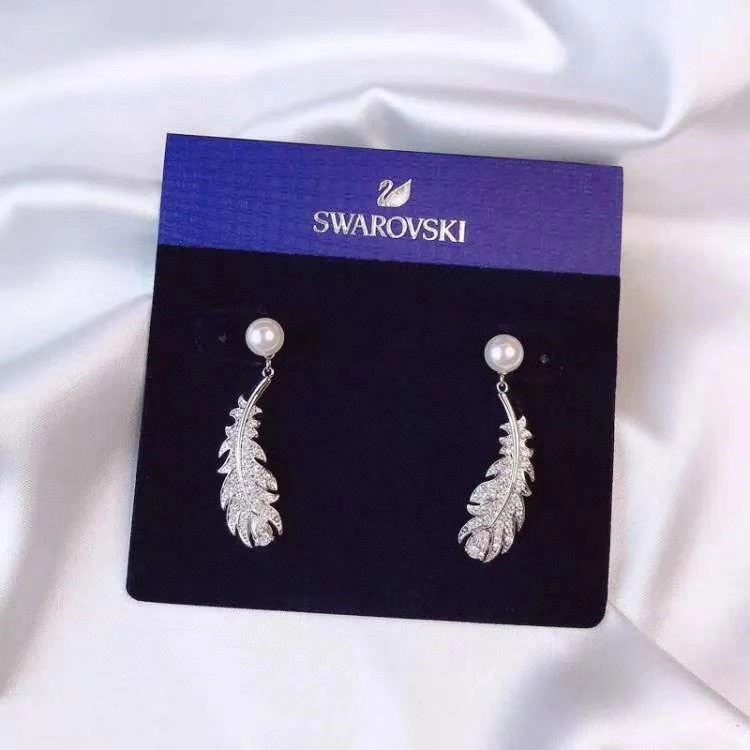 Contemporary Swarovski Earrings 252053