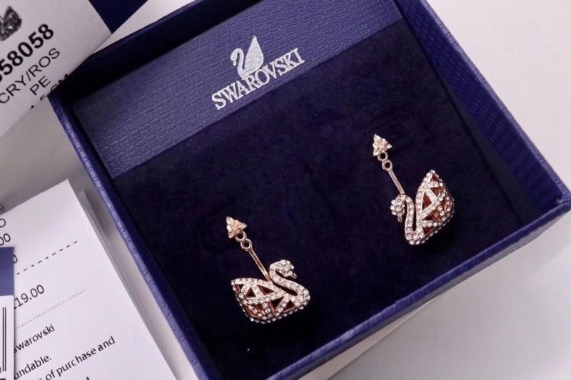 Compact Swarovski Earrings 252050