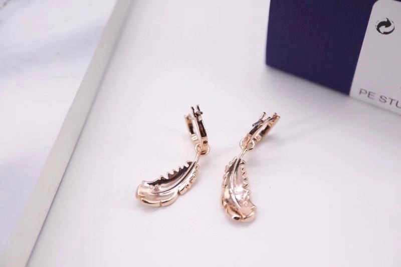 Sophisticated Swarovski Earrings 252002