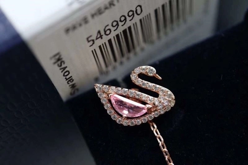 Chic Swarovski Earrings 251903