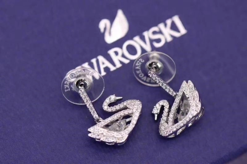 Efficient Swarovski Earrings 251899