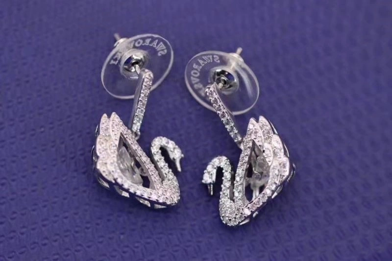 Efficient Swarovski Earrings 251899