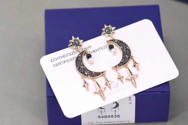 WaterResistant Swarovski Earrings 251823