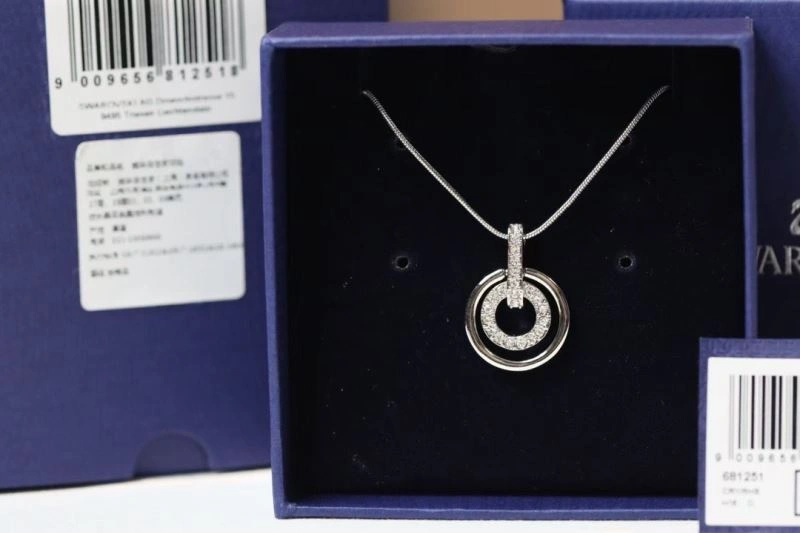 Swarovski Necklaces UrbanStyle 252220