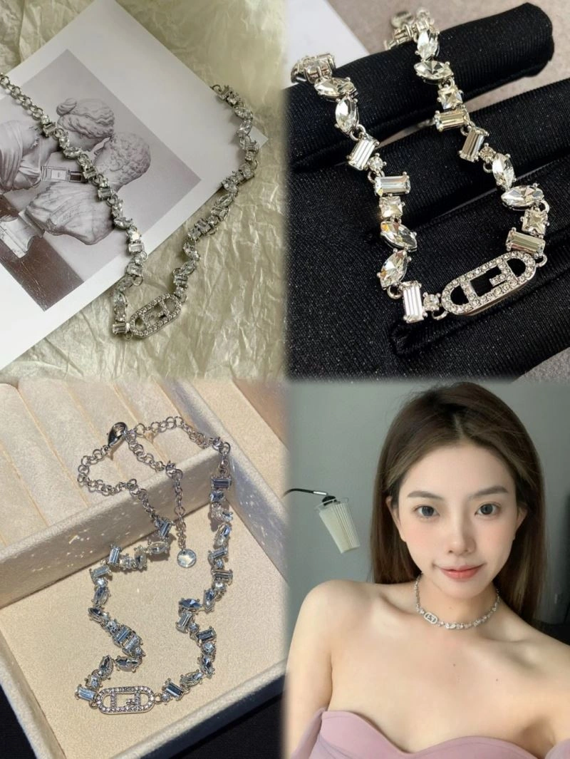MoistureWicking Swarovski Necklaces 252246