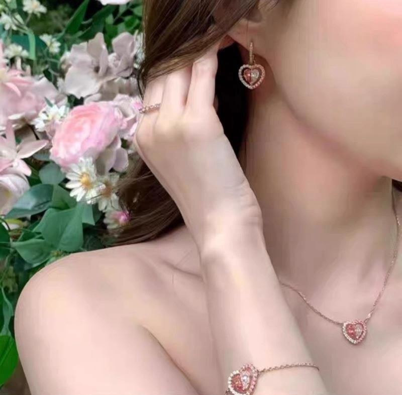 Youthful Swarovski Necklaces 252235