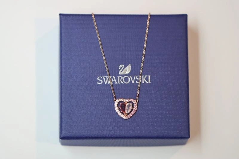 Youthful Swarovski Necklaces 252235
