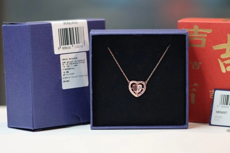 Youthful Swarovski Necklaces 252235