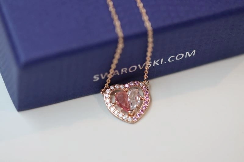 Youthful Swarovski Necklaces 252235