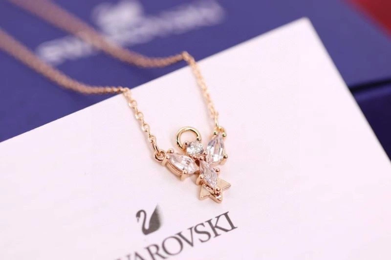 WaterResistant Swarovski Necklaces 252225