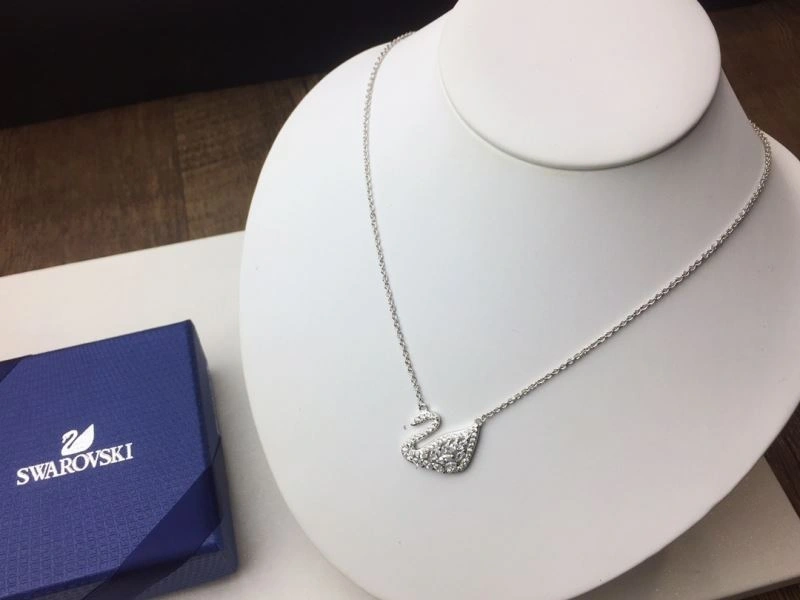Lightweight Swarovski Necklaces 252232