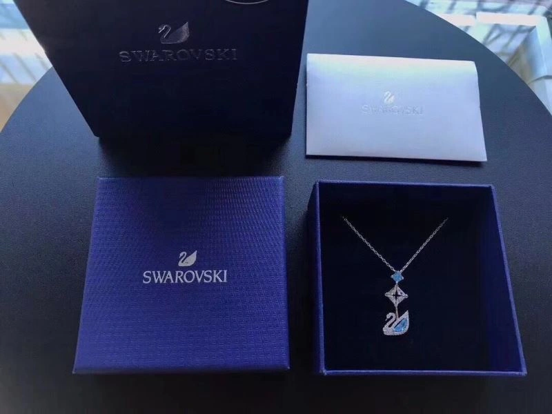 Reliable Swarovski Necklaces 252185