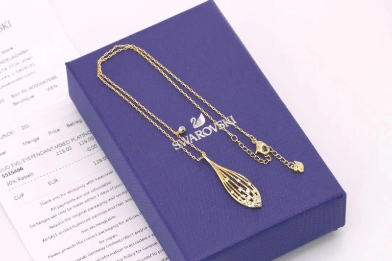 Compact Swarovski Necklaces 252179