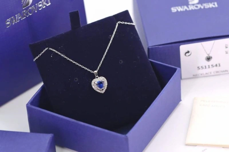 FastDry Swarovski Necklaces 252170