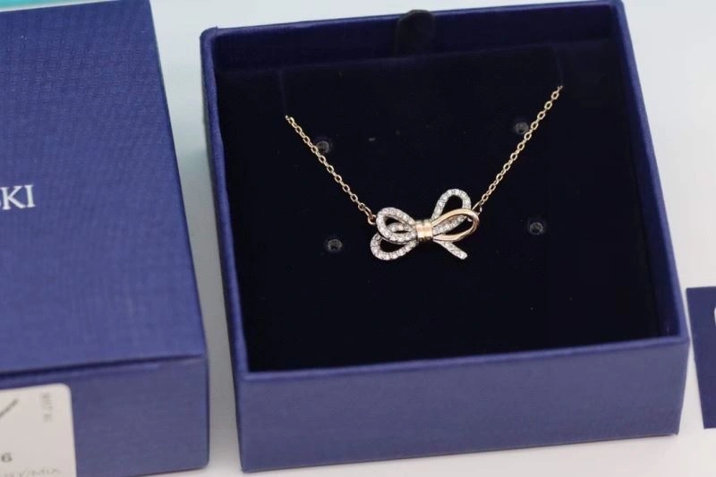 Comfortable Swarovski Necklaces 252162