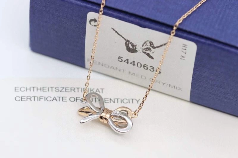 Comfortable Swarovski Necklaces 252162