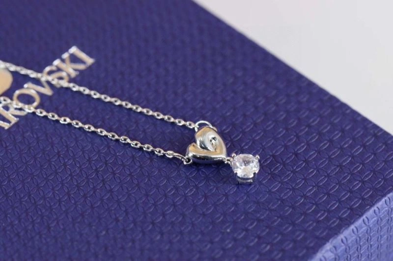 Unisex Swarovski Necklaces 252155