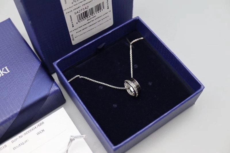 WaterResistant Swarovski Necklaces 252138