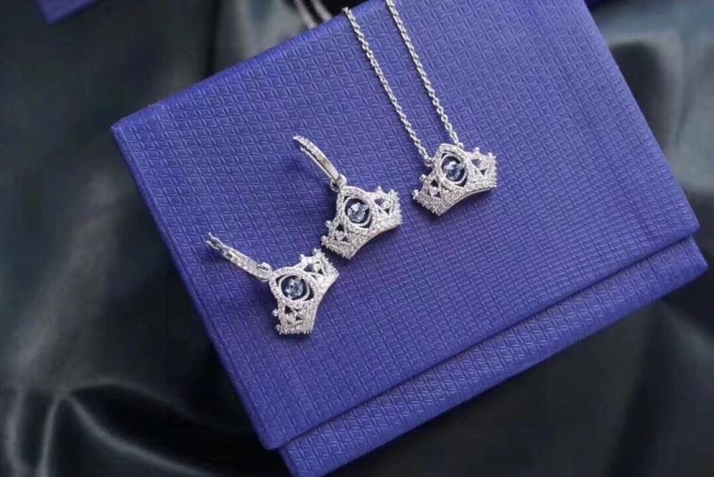 Durable Swarovski Necklaces 252133