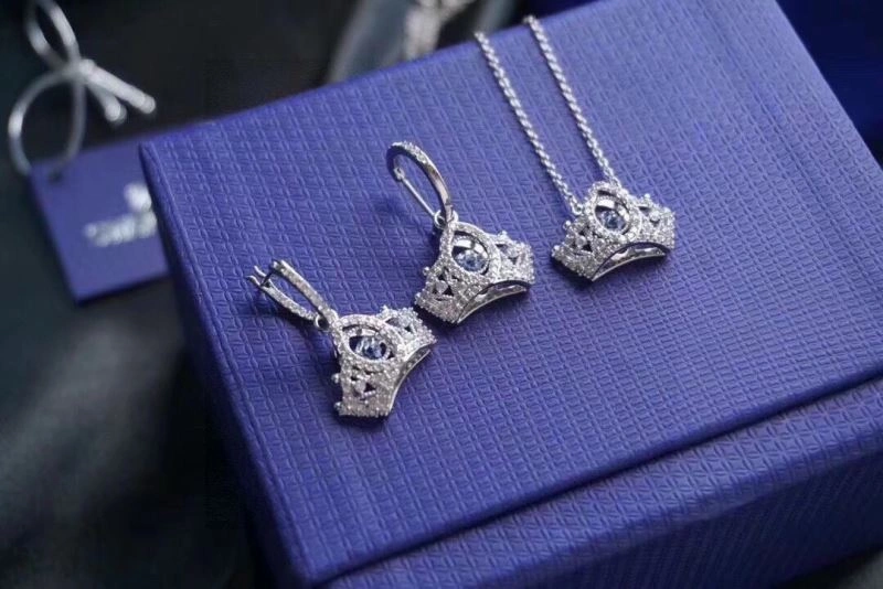 Durable Swarovski Necklaces 252133