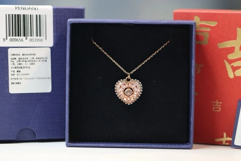 Unisex Swarovski Necklaces 252107