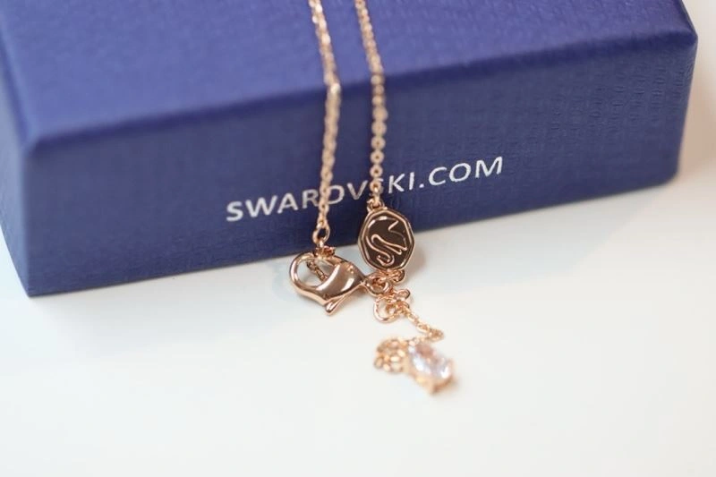 Unisex Swarovski Necklaces 252107