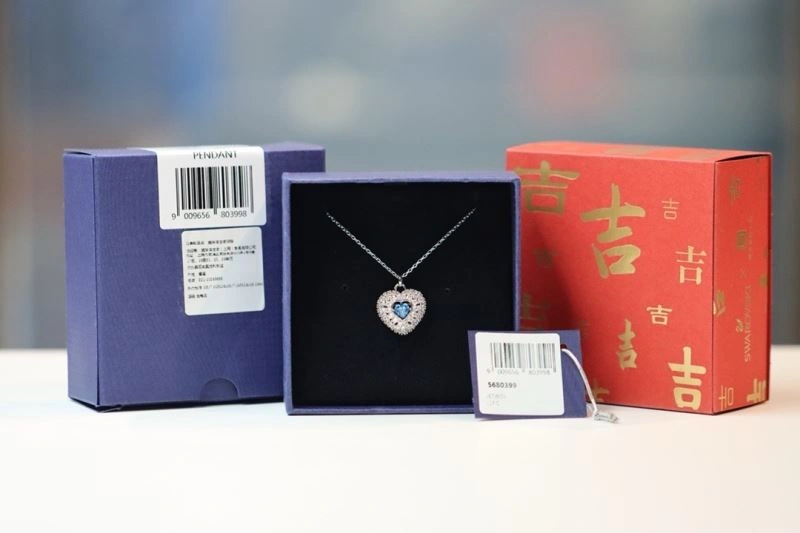 SoftTouch Swarovski Necklaces 252119