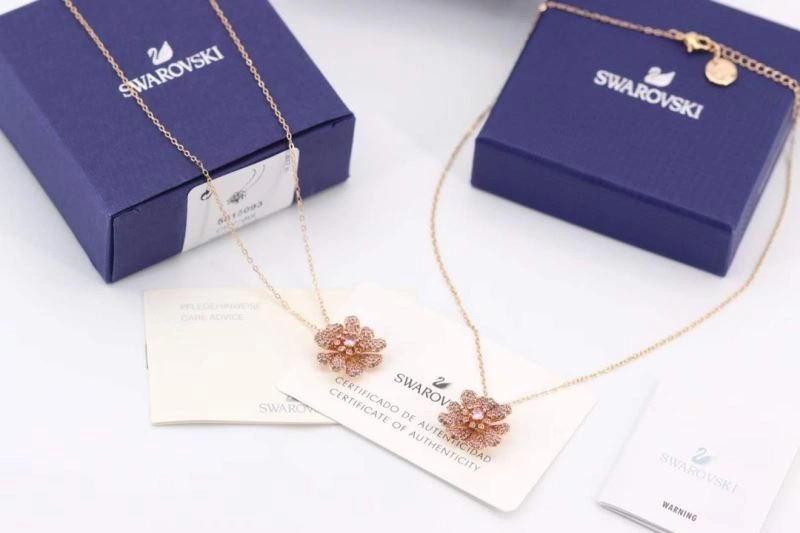 Swarovski Necklaces TravelReady 252128