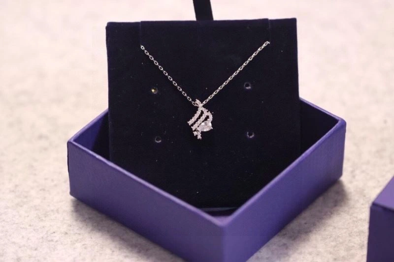 Swarovski Necklaces WrinkleFree 252101