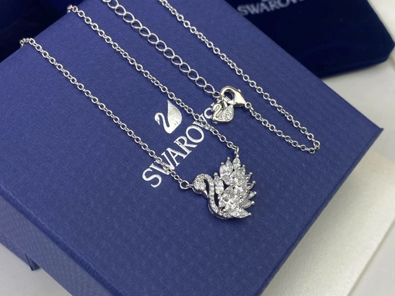 Durable Swarovski Necklaces 252126