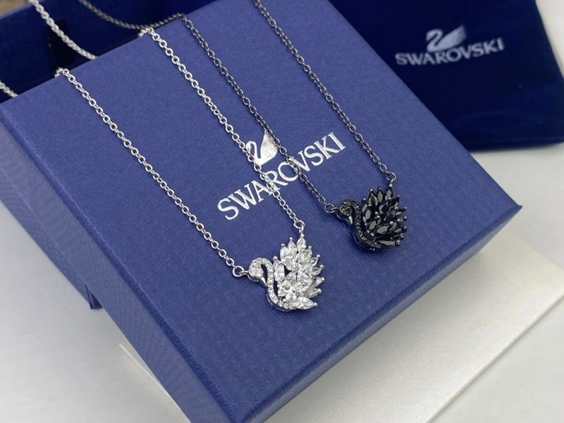 Durable Swarovski Necklaces 252126