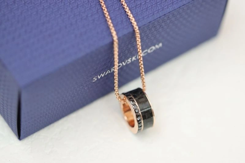 Trendy Swarovski Necklaces 252097