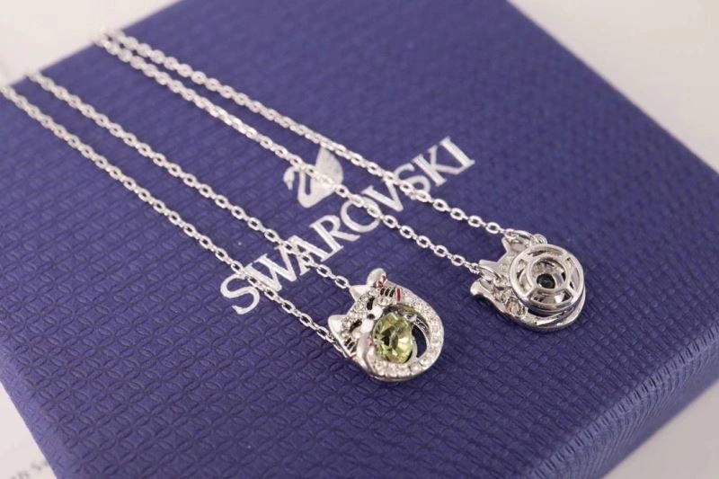 Seasonal Swarovski Necklaces 252084
