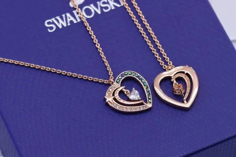 WaterResistant Swarovski Necklaces 252066