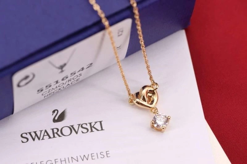 Versatile Swarovski Necklaces 252090