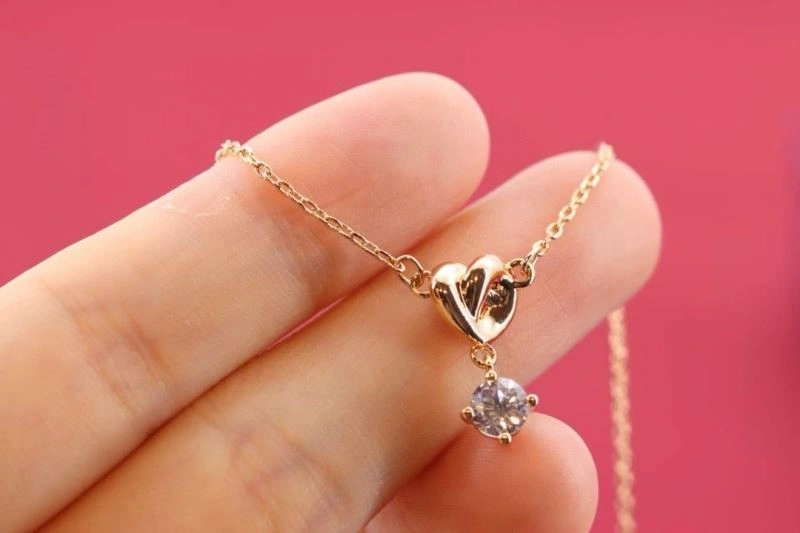 Versatile Swarovski Necklaces 252090