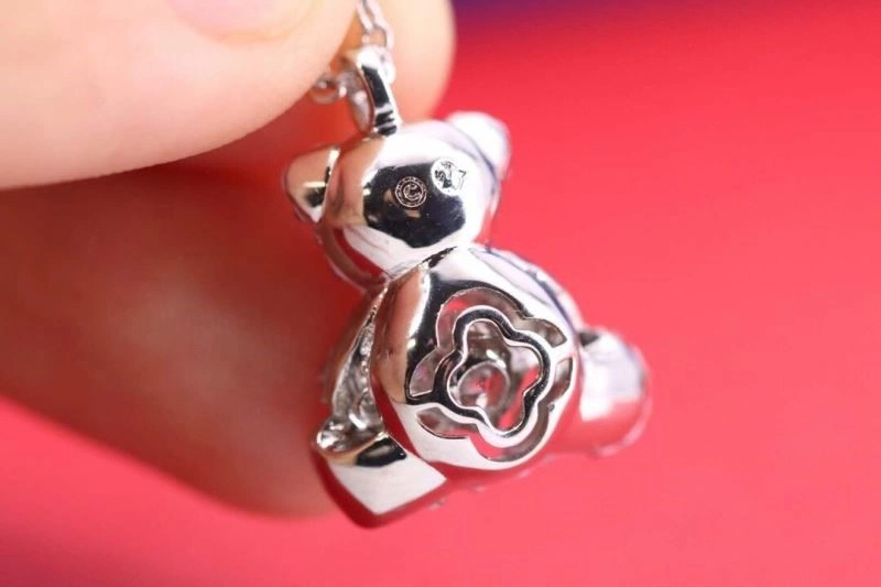 FastDry Swarovski Necklaces 252076