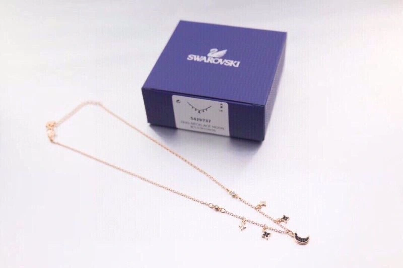 Compact Swarovski Necklaces 252040