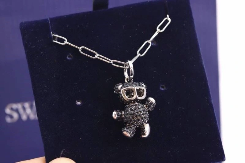 Swarovski Necklaces Attractive 252036