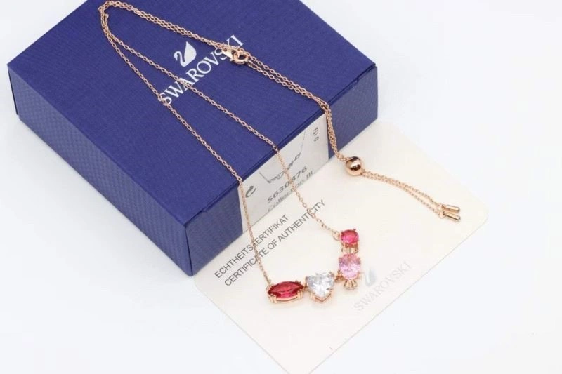 Breathable Swarovski Necklaces 252037
