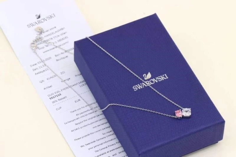Minimalist Swarovski Necklaces 252030