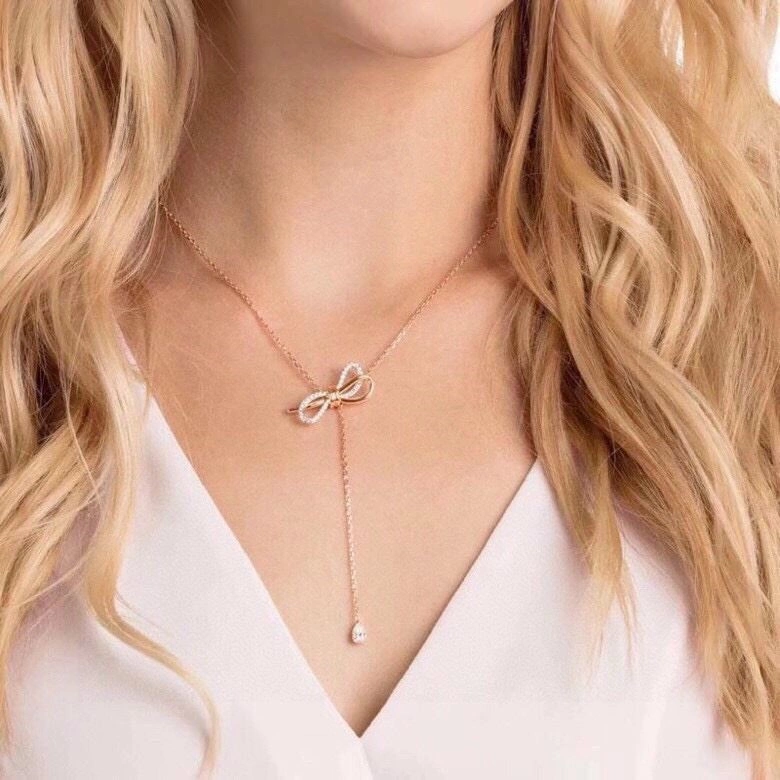 UrbanChic Swarovski Necklaces 252048