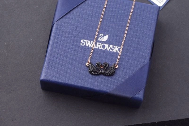 Swarovski Necklaces Elegant 252034